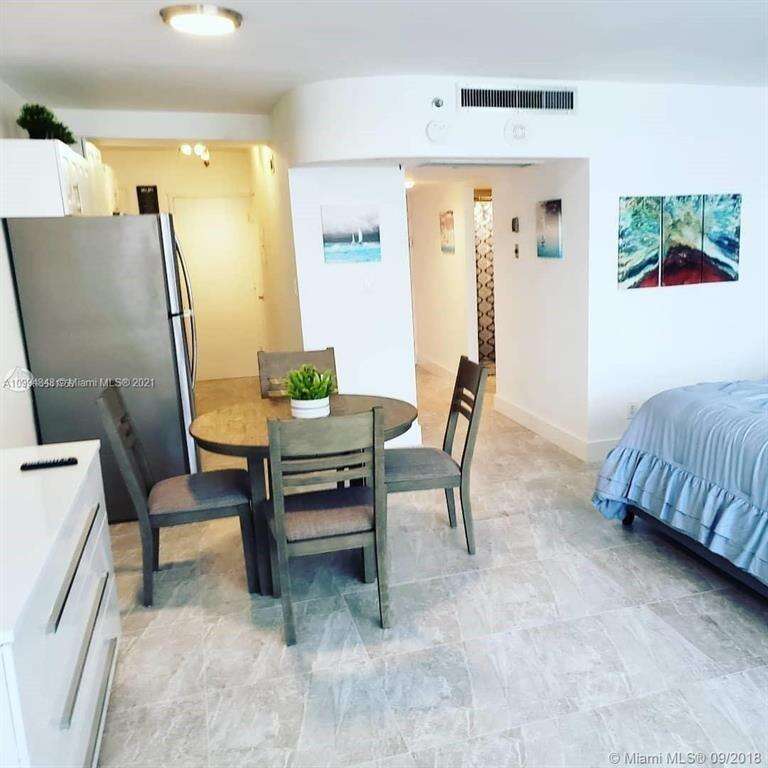 Decoplage Unit #707 | Picture 4