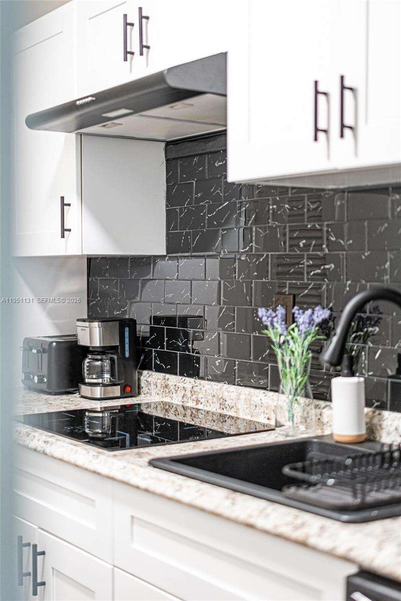 Decoplage Unit #901 | Picture 20