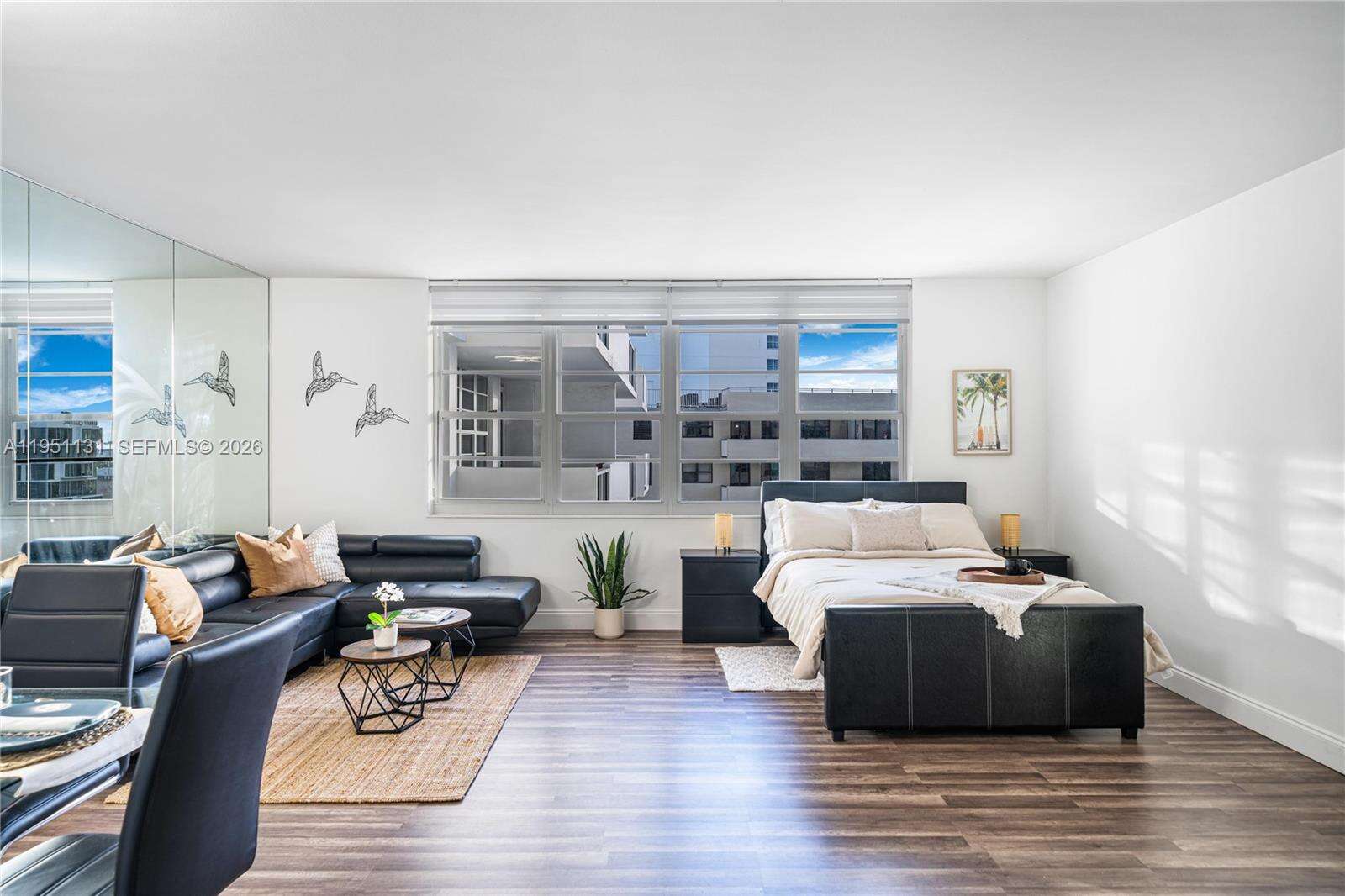 Decoplage Unit #901 | Picture 8