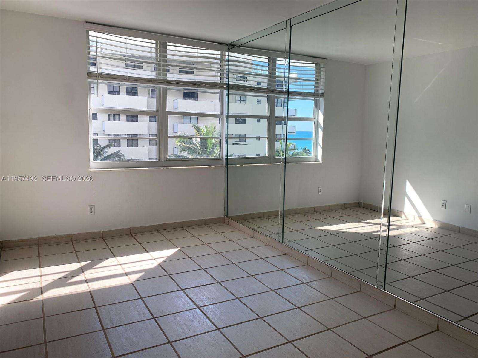 Decoplage South Beach For Rent | Unit #732