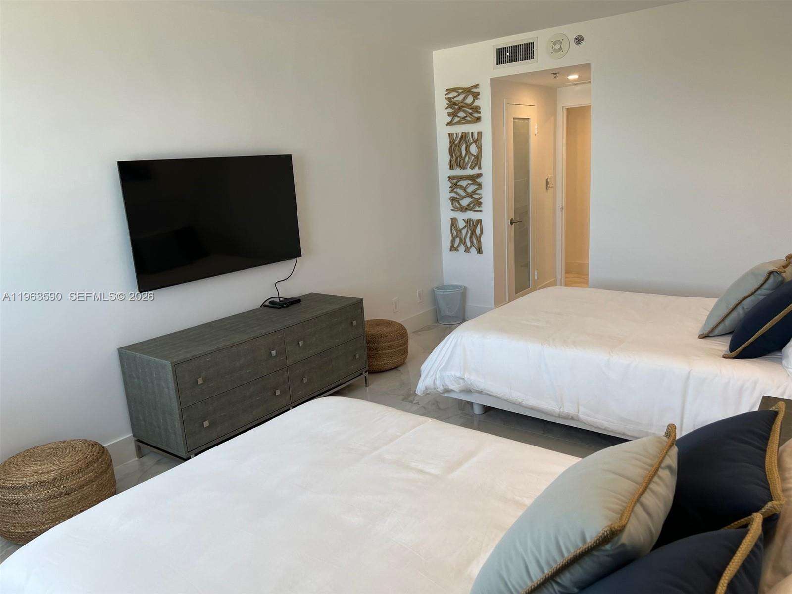 Decoplage Unit #1548 | Picture 33