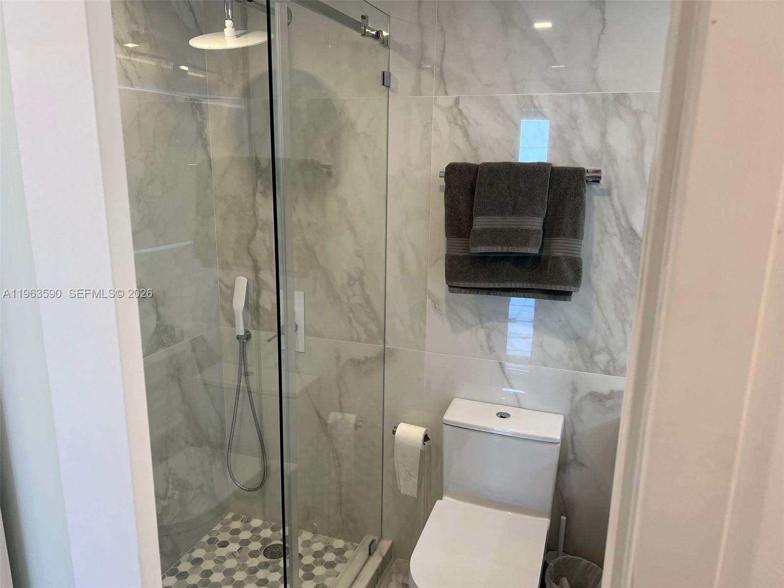 Decoplage Unit #1548 | Picture 34