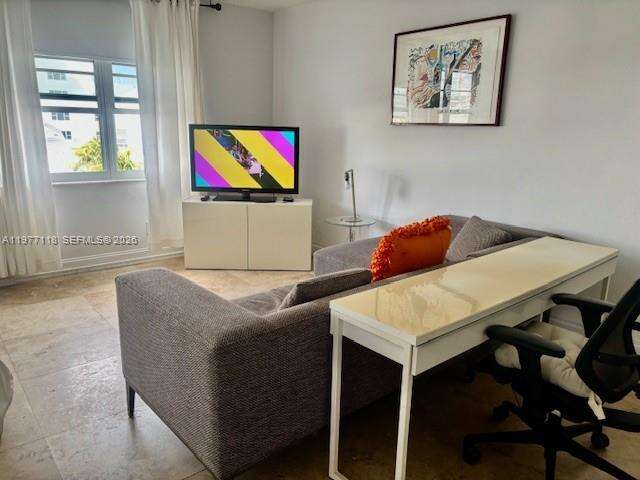 Decoplage Unit #531 | Picture 3