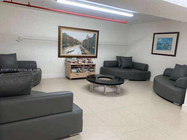 Decoplage Unit #531 | Picture 28