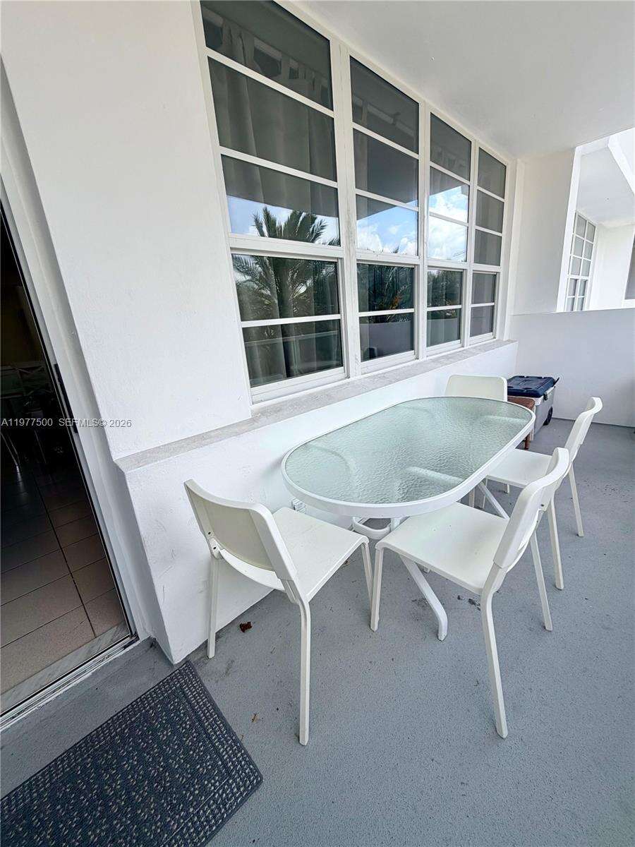 Decoplage Unit #304 | Picture 9