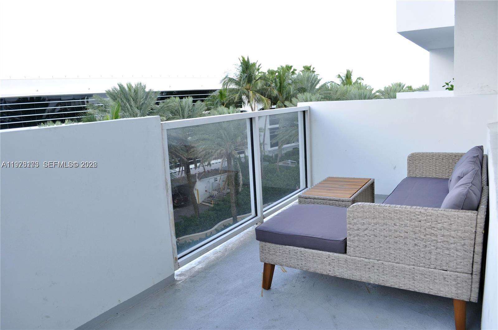 Decoplage Unit #441 | Picture 10