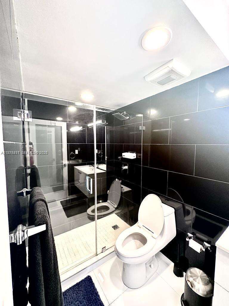 Decoplage Unit #1404 | Picture 2