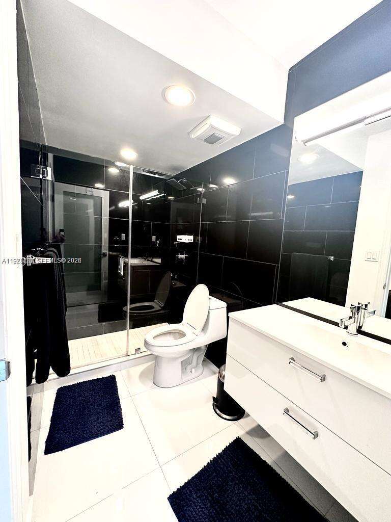 Decoplage Unit #1404 | Picture 13