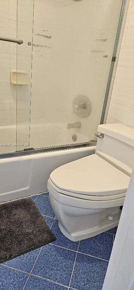 Decoplage Unit #616 | Picture 12