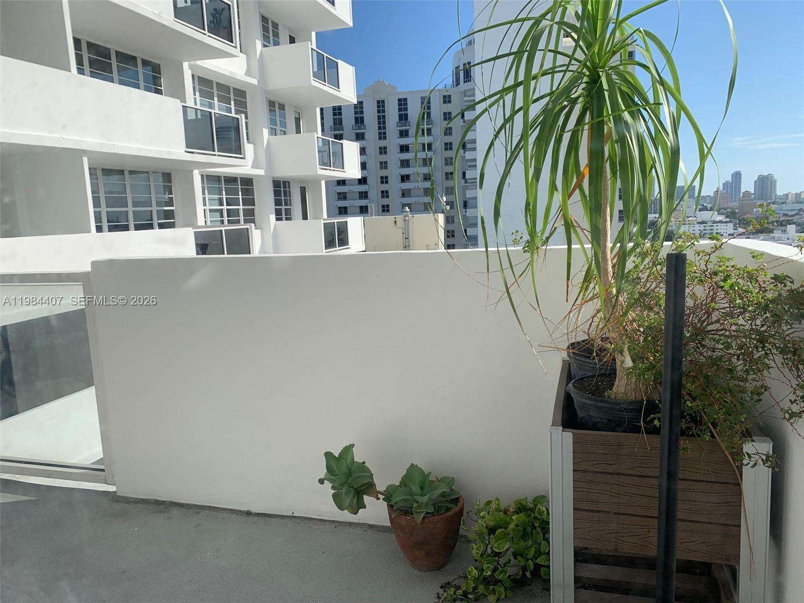 Decoplage Unit #1203 | Picture 3