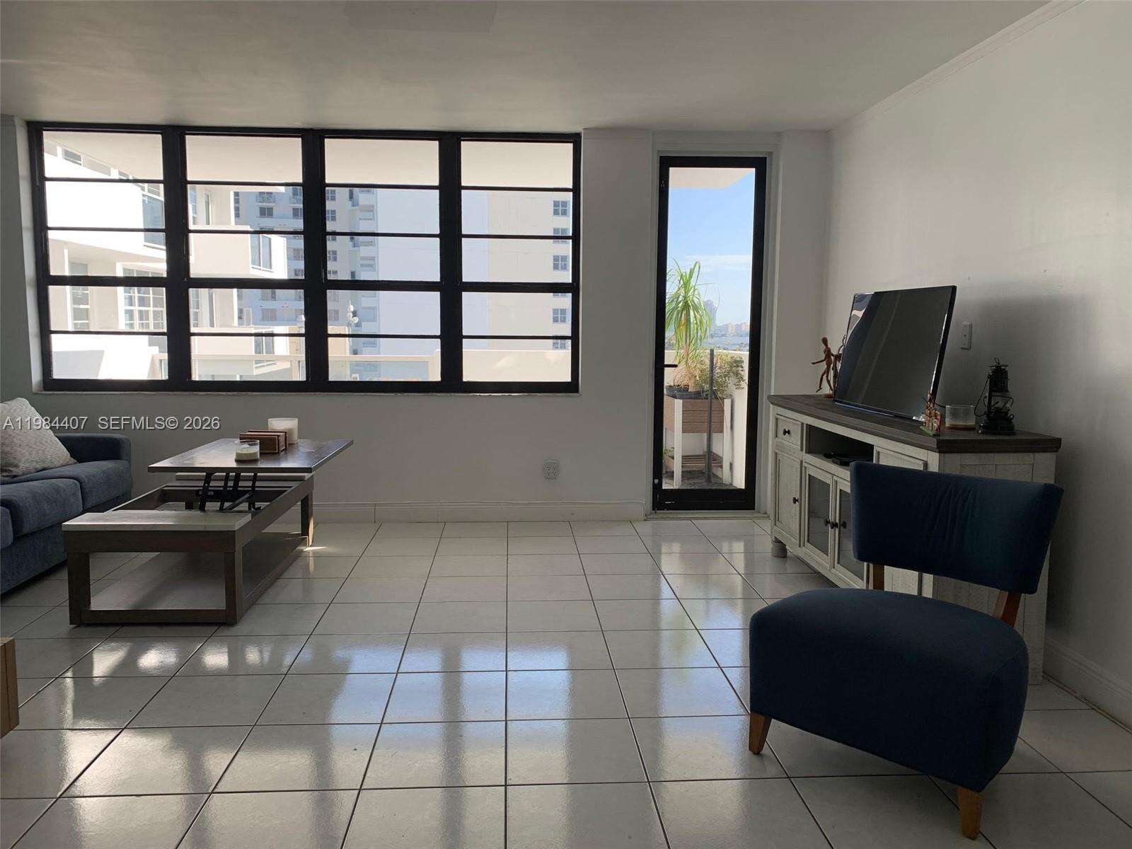 Decoplage Unit #1203 | Picture 5