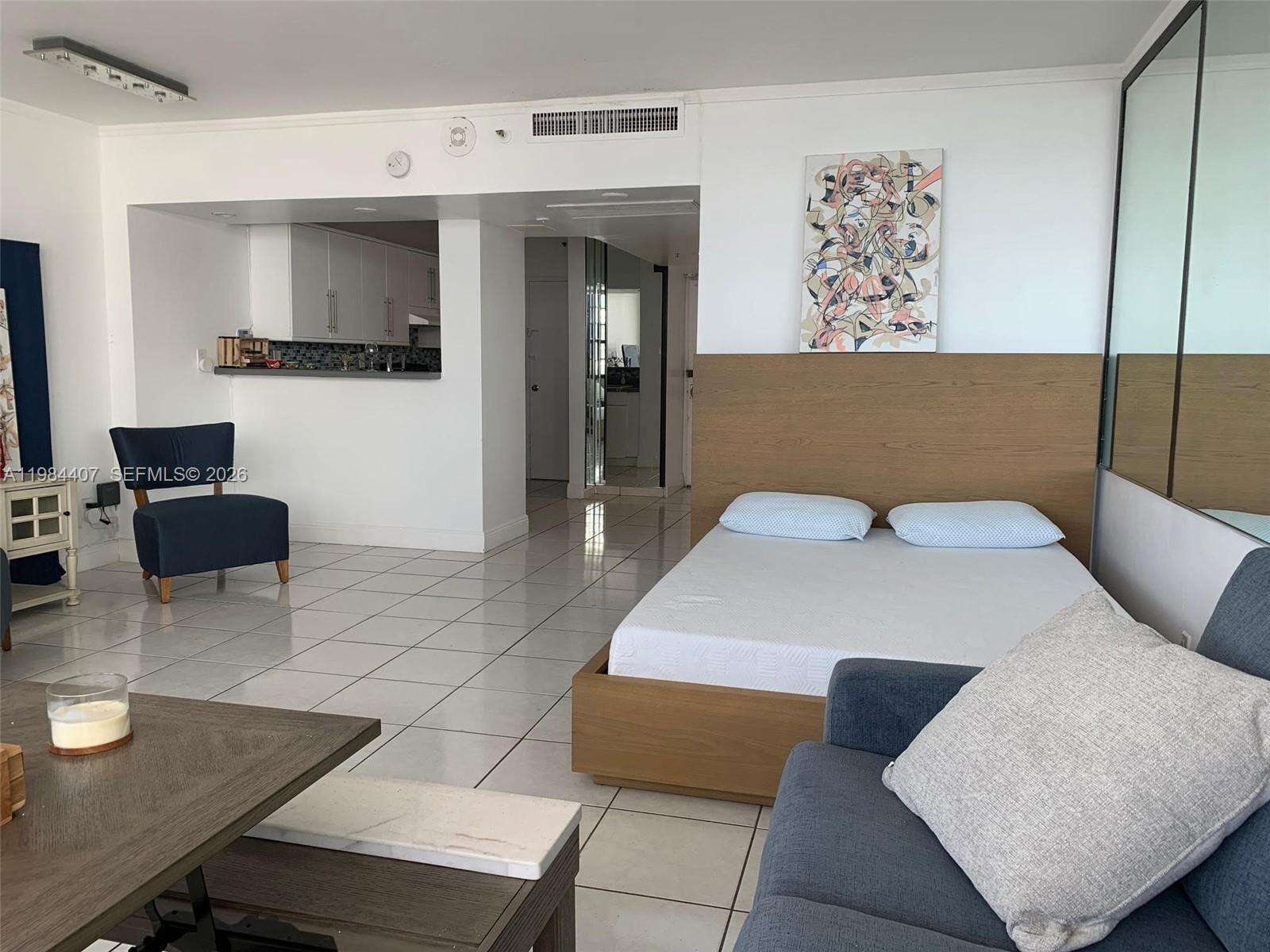 Decoplage Unit #1203 | Picture 7