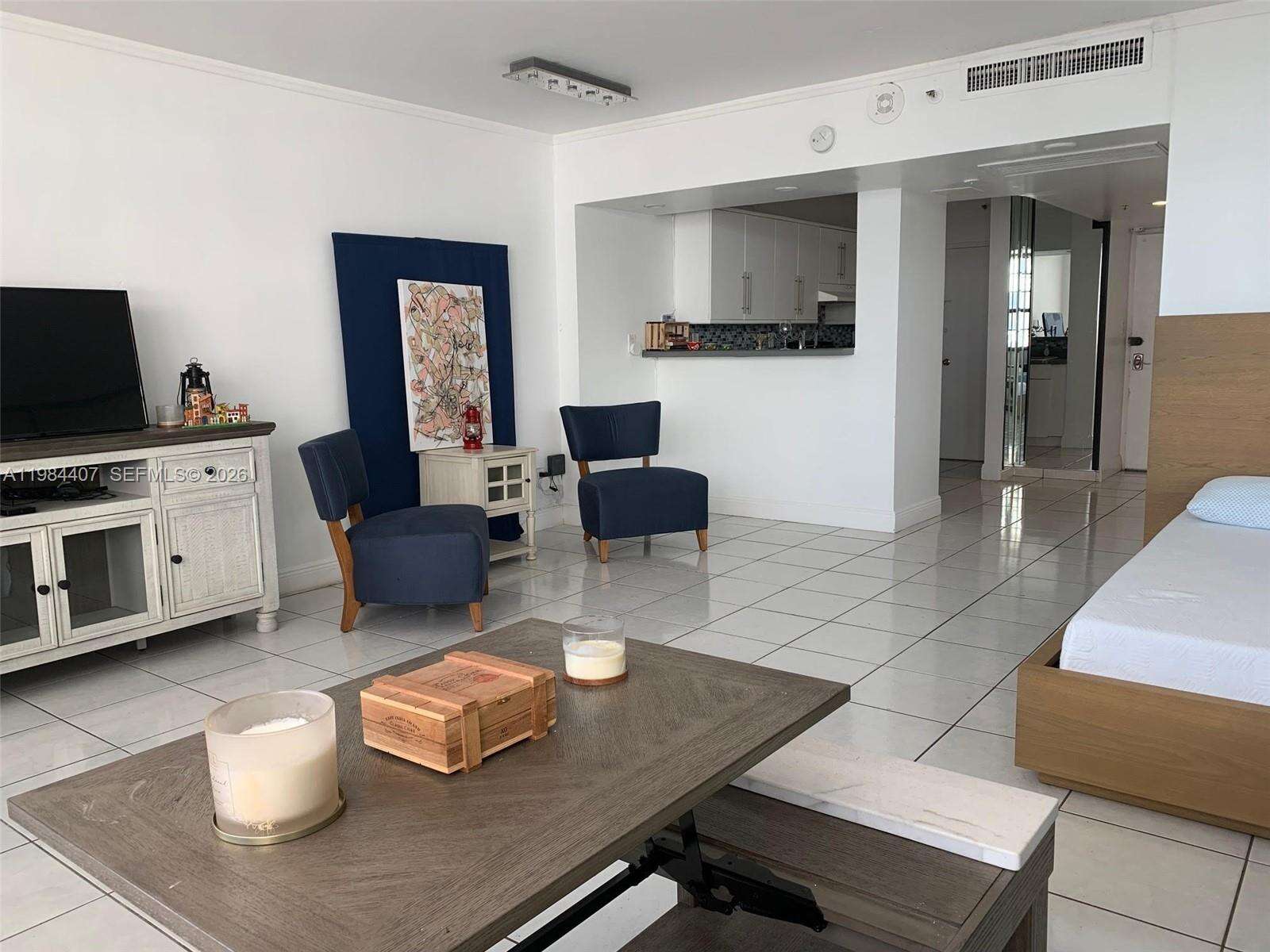 Decoplage Unit #1203 | Picture 9