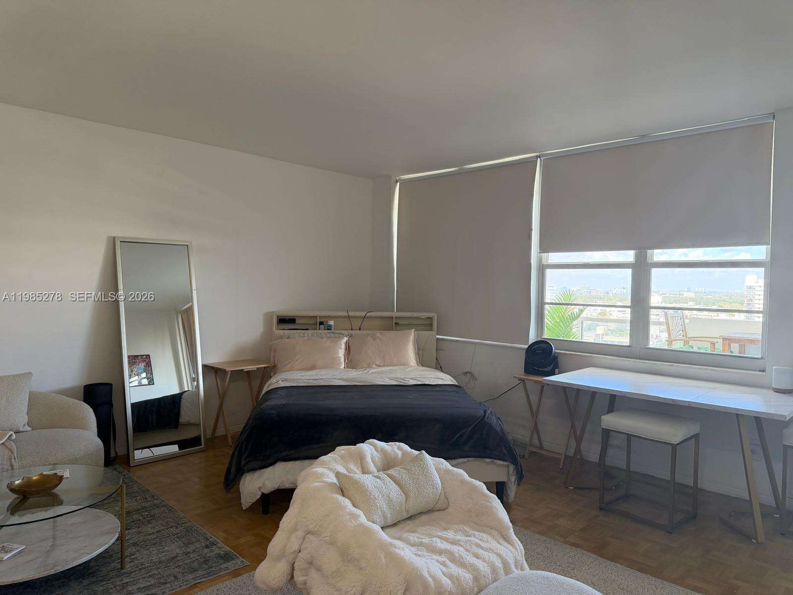 Decoplage Unit #1512 | Picture 2