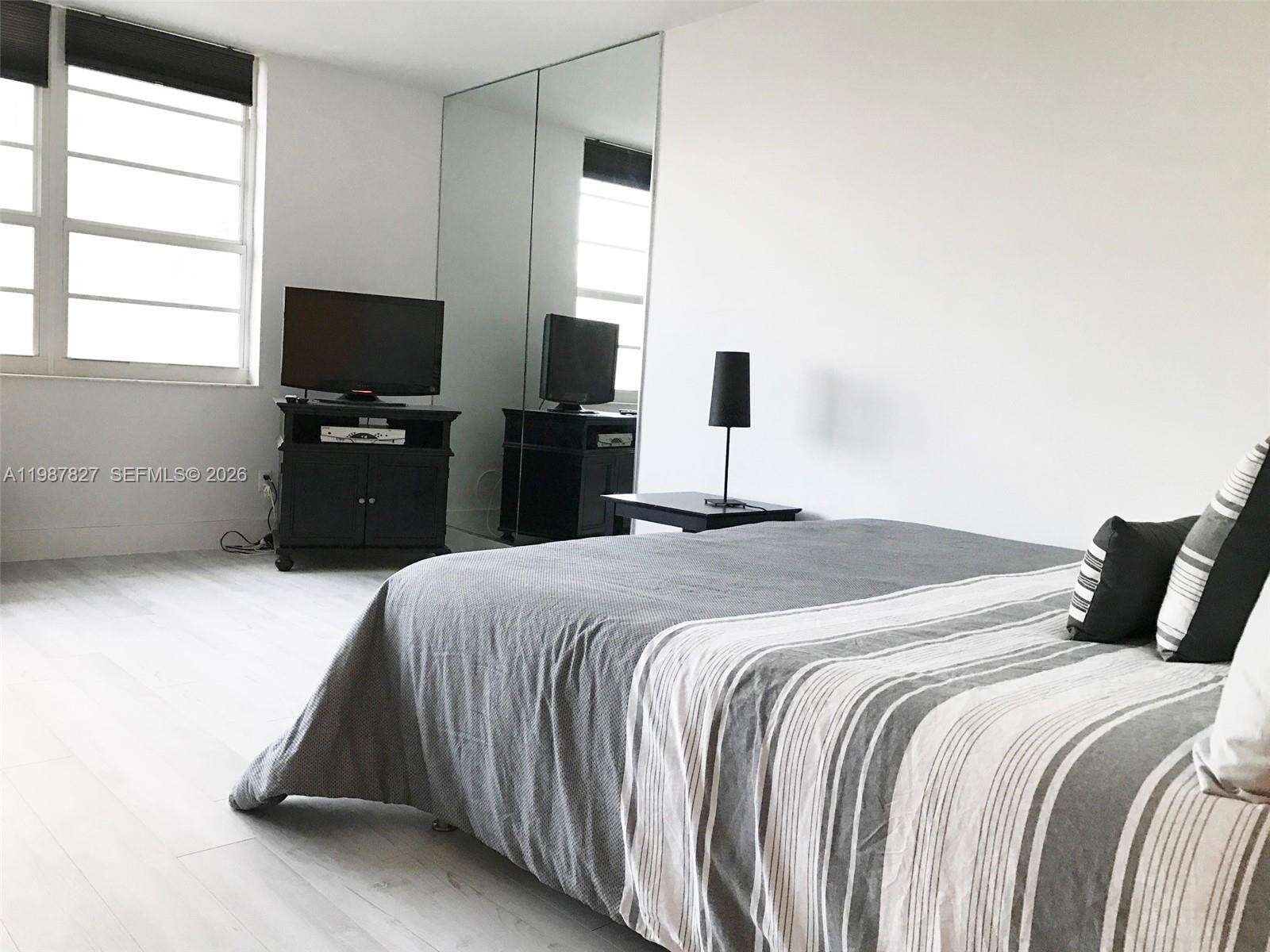 Decoplage Unit #1024 | Picture 5