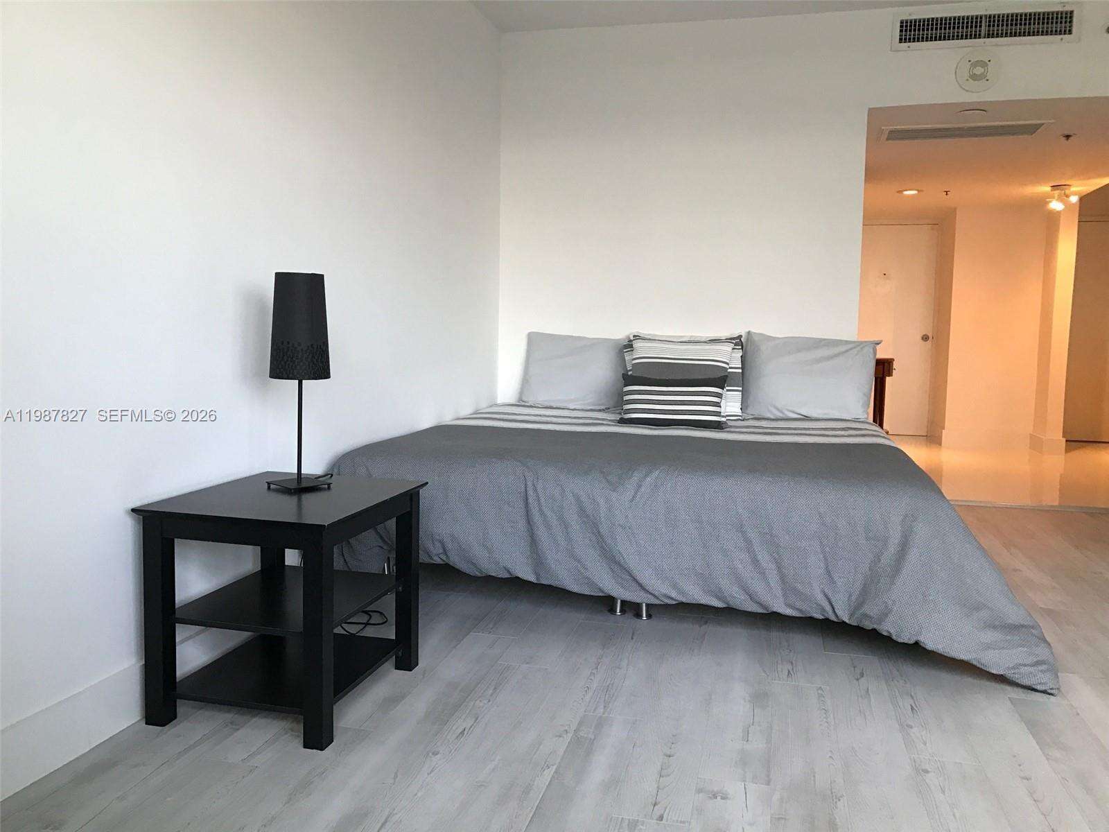 Decoplage Unit #1024 | Picture 6