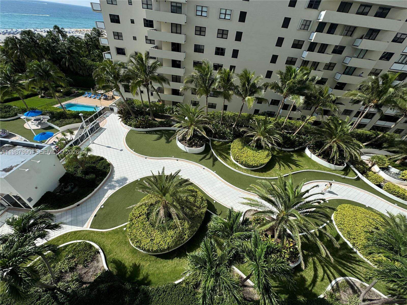 Decoplage Unit #836 | Picture 17