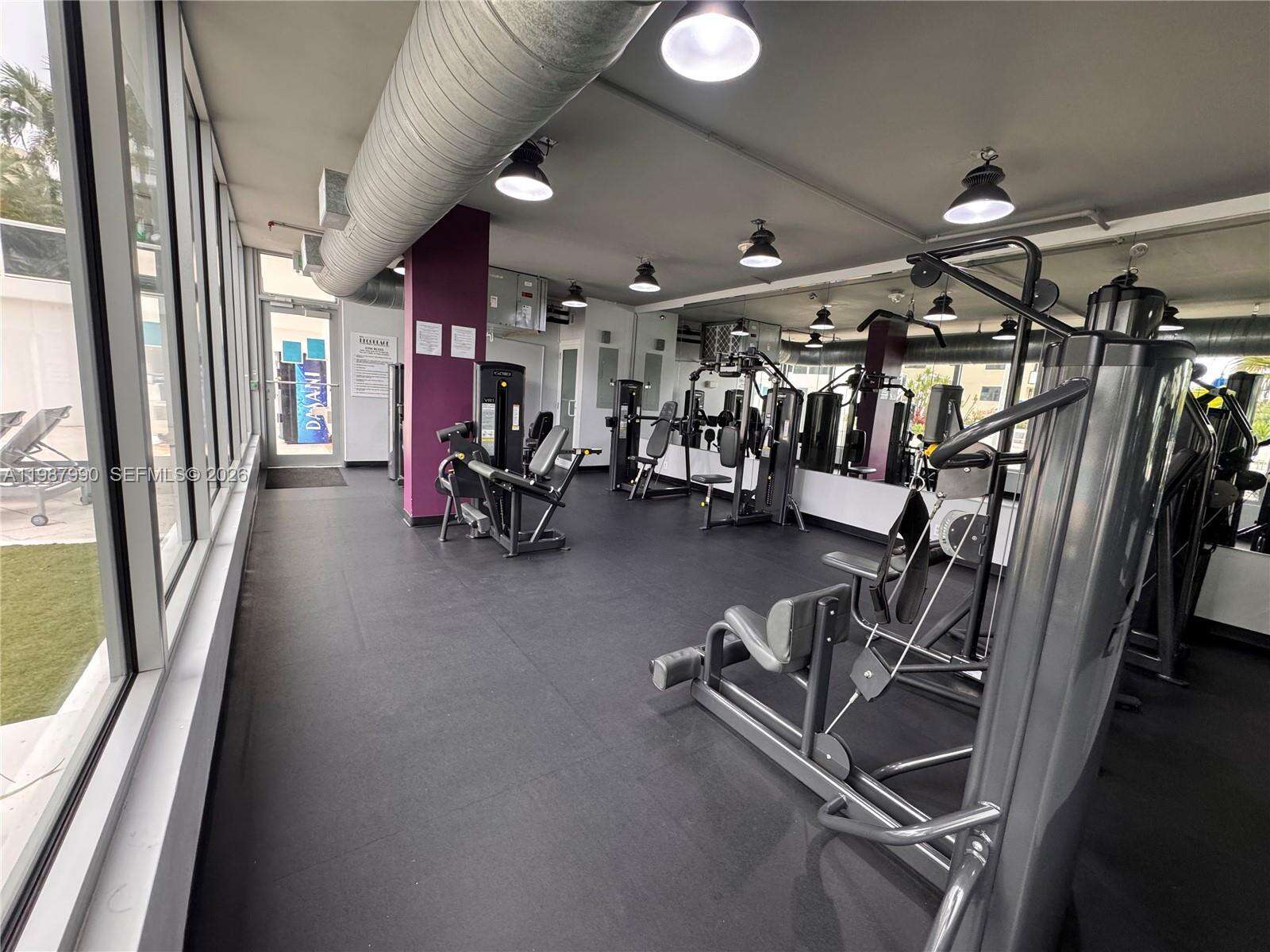 Decoplage Unit #836 | Picture 40