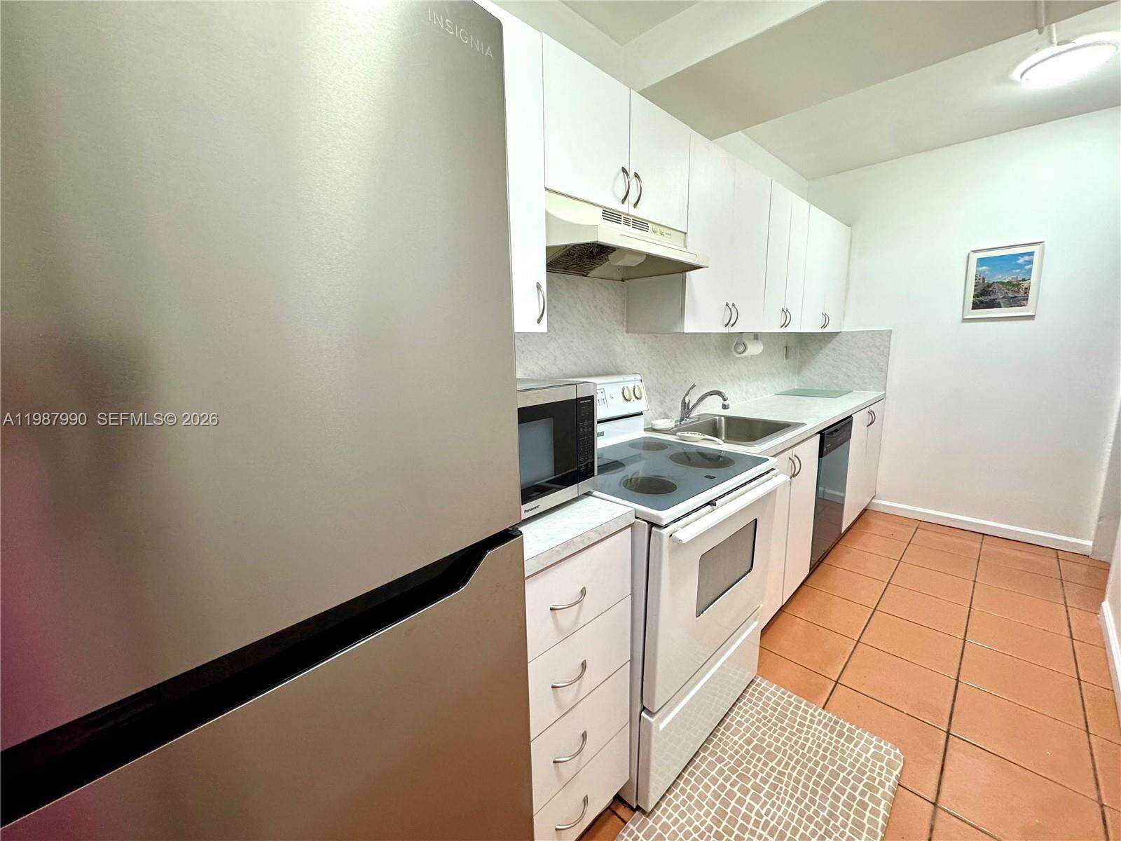 Decoplage Unit #836 | Picture 8