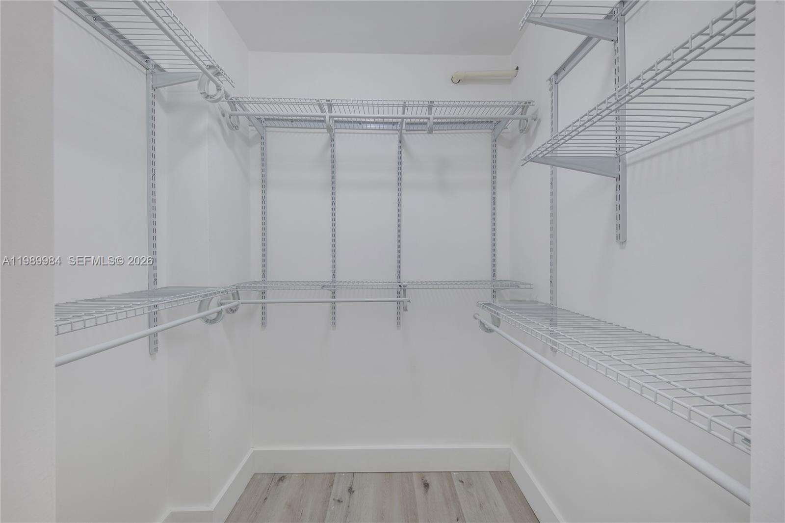 Decoplage Unit #626 | Picture 12