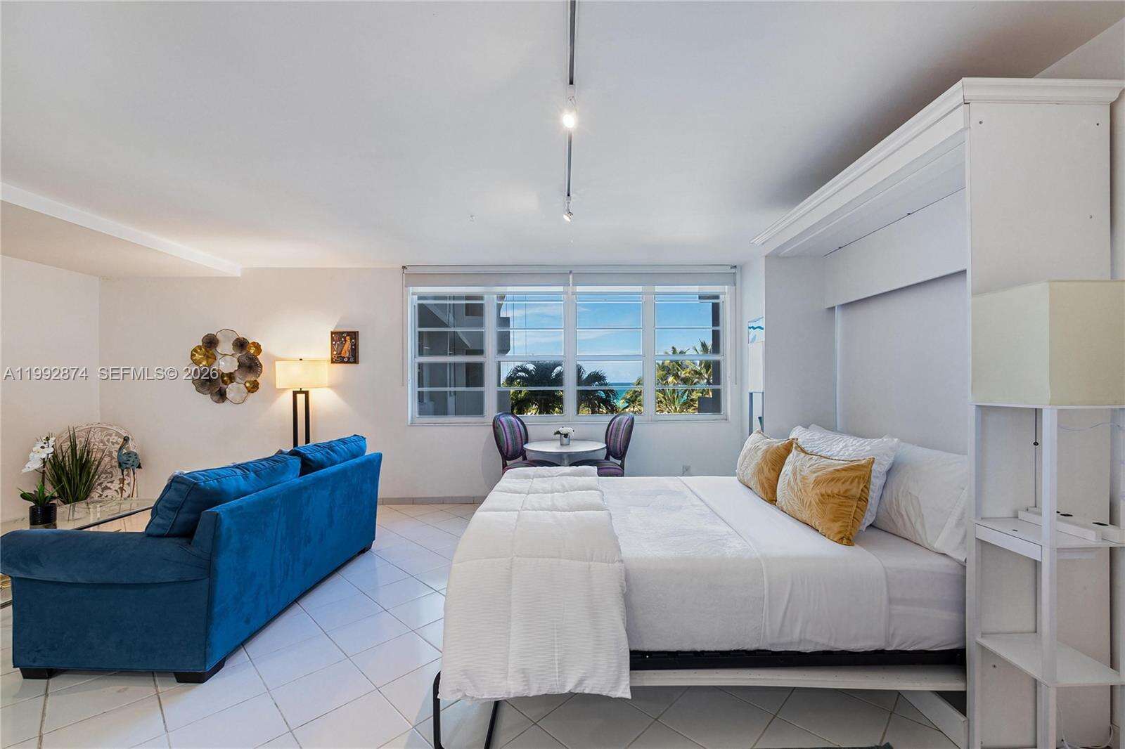 Decoplage Unit #515 | Picture 2