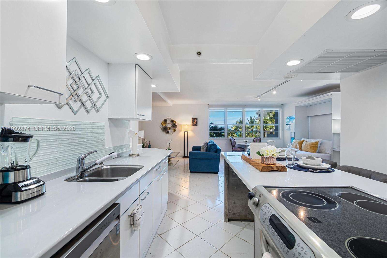 Decoplage Unit #515 | Picture 12