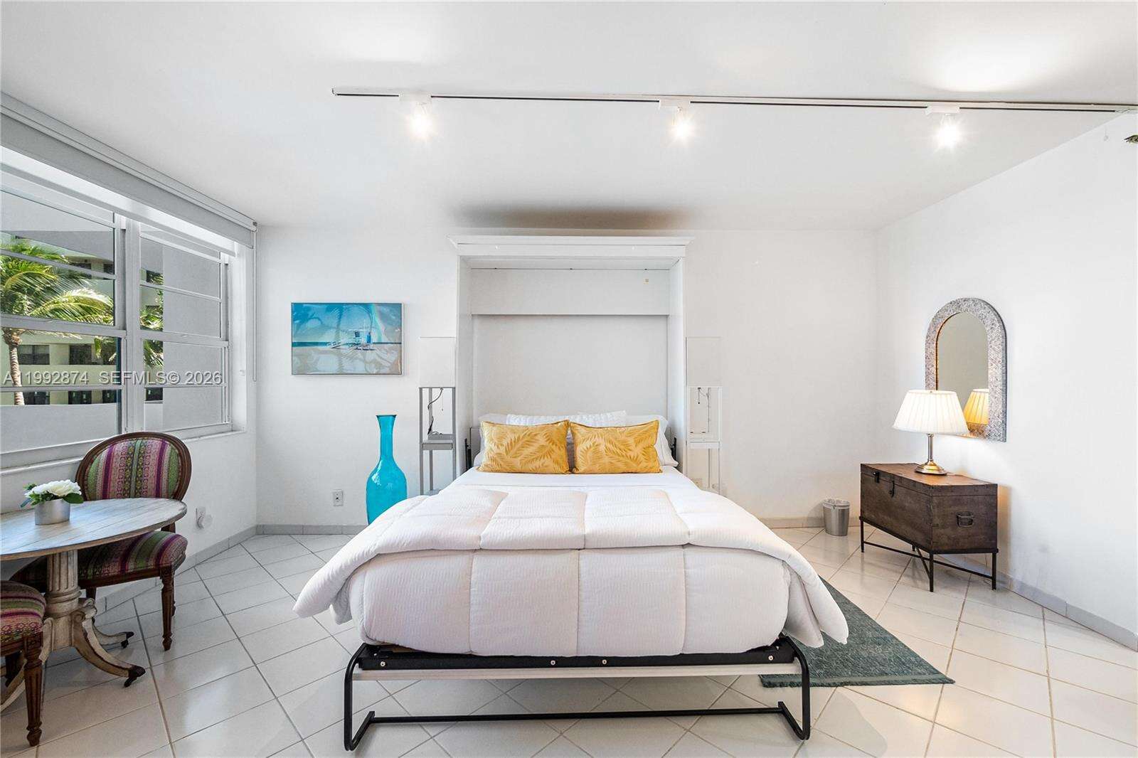 Decoplage Unit #515 | Picture 4