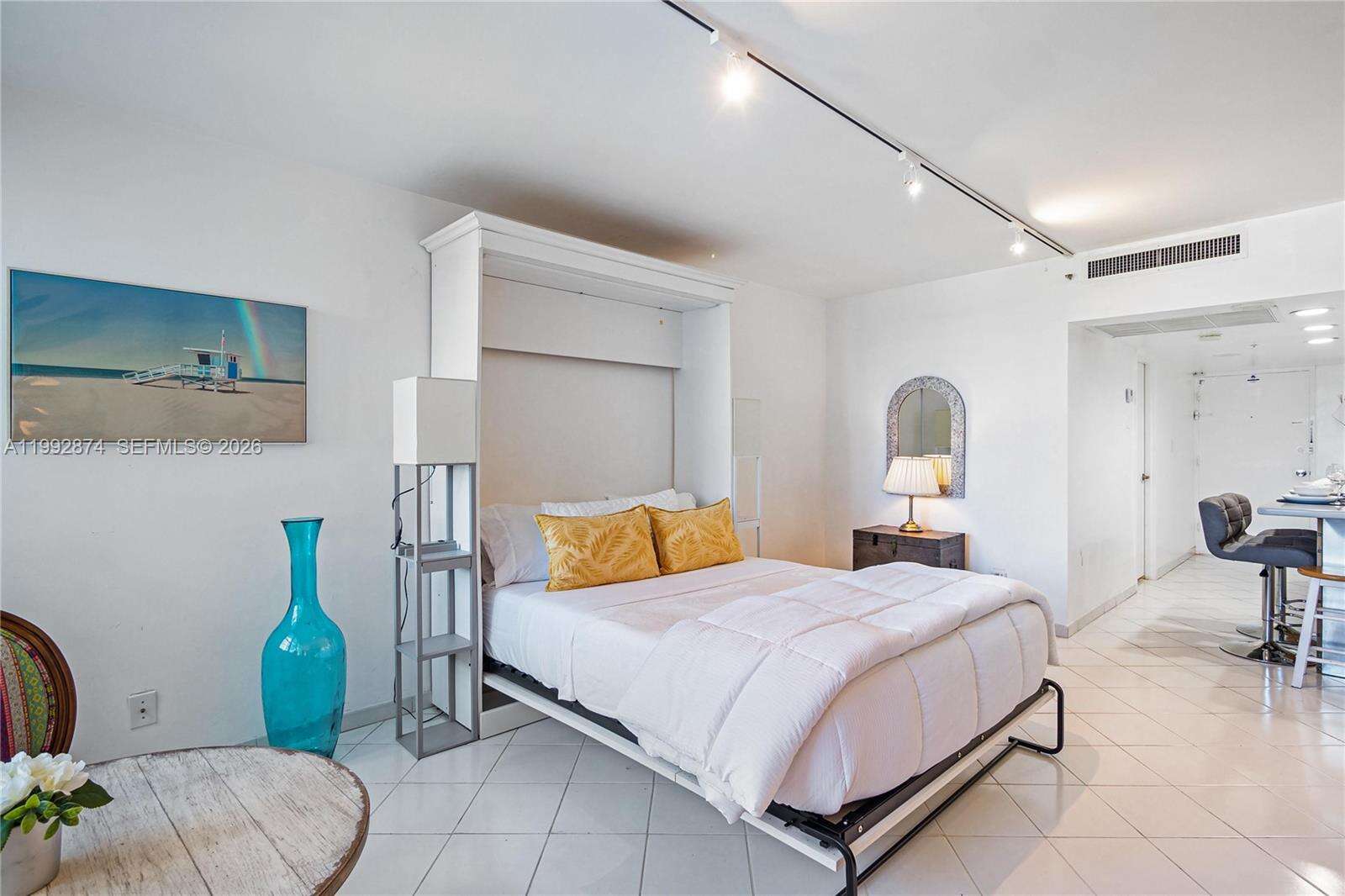 Decoplage Unit #515 | Picture 5