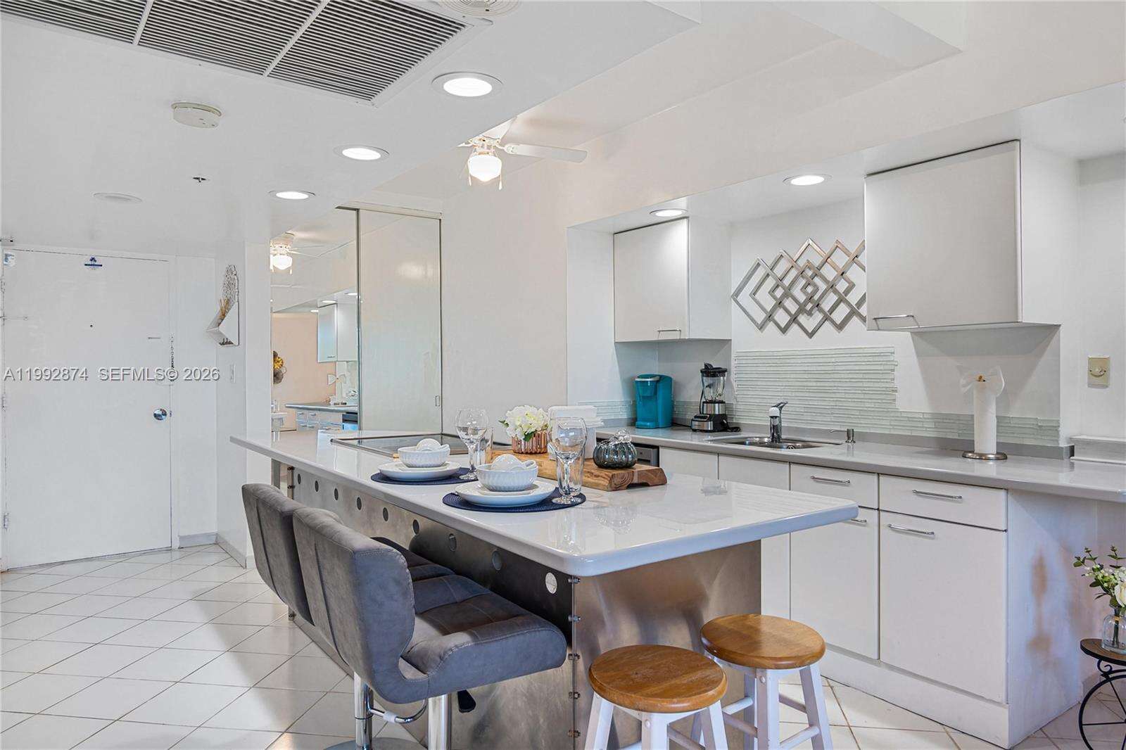 Decoplage Unit #515 | Picture 9