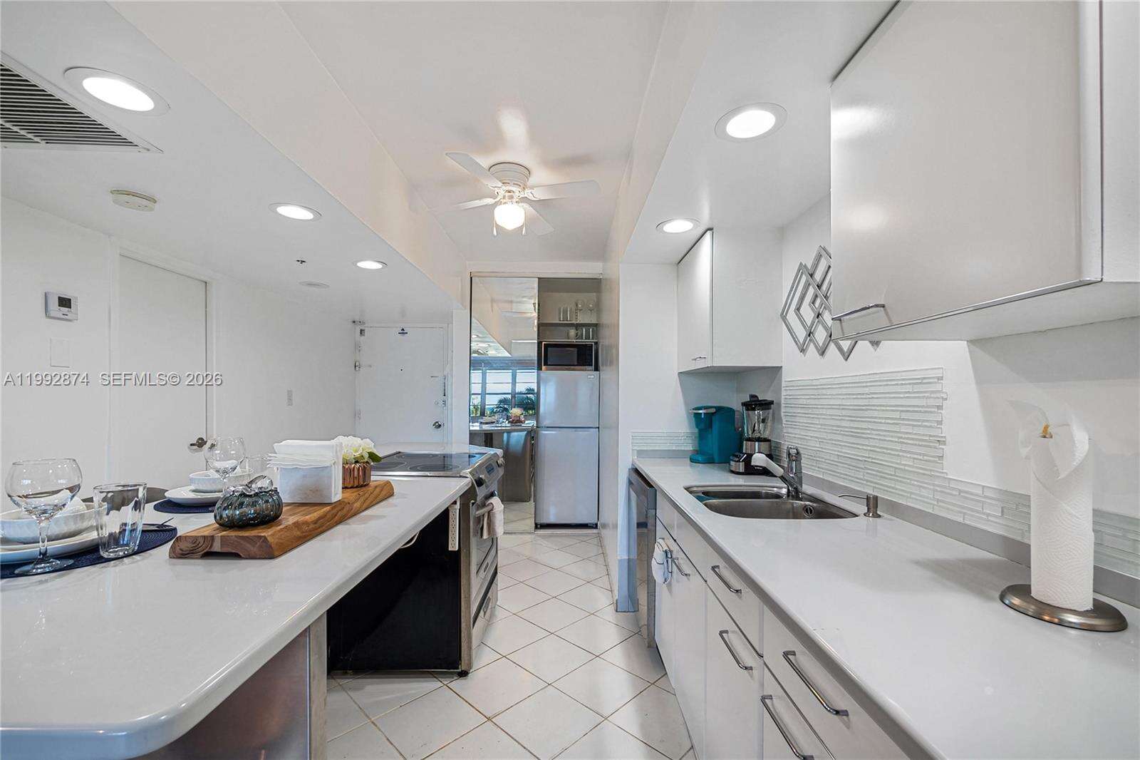 Decoplage Unit #515 | Picture 10