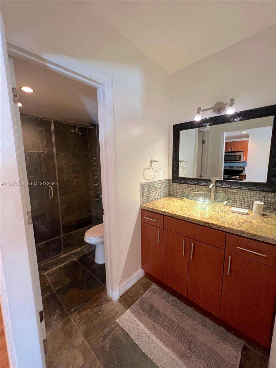 Decoplage Unit #1116 | Picture 19