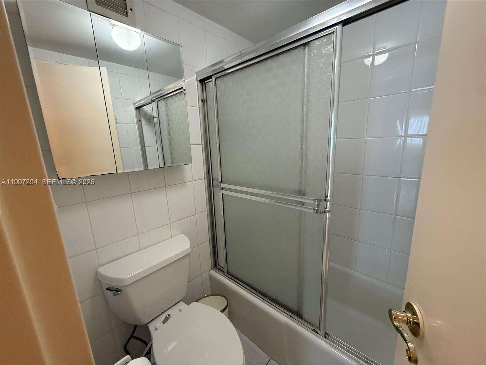 Decoplage Unit #422 | Picture 14