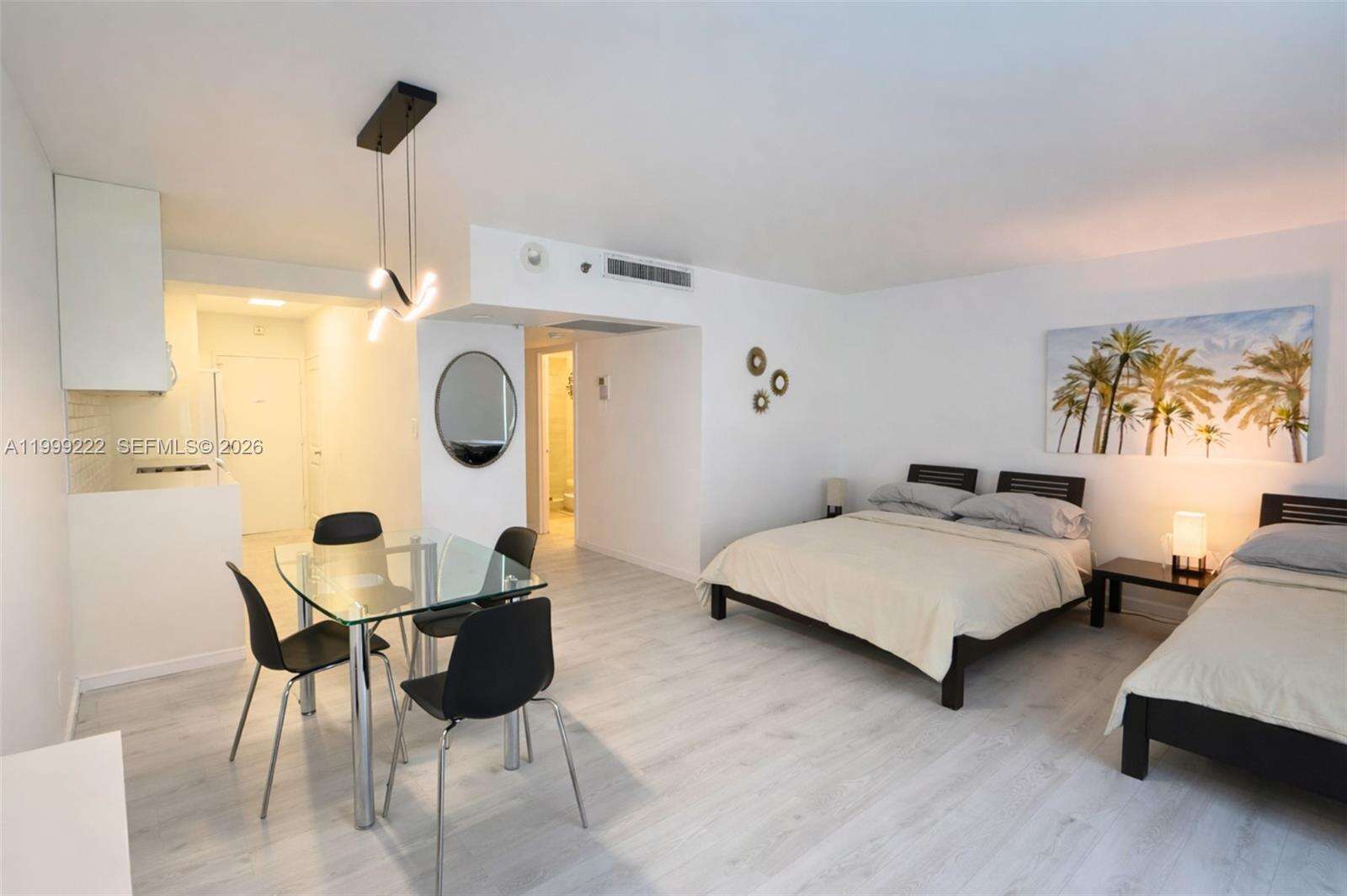 Decoplage Unit #430 | Picture 3