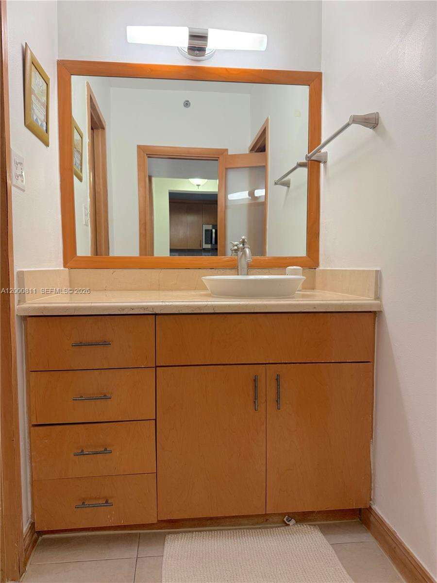 Decoplage Unit #1405 | Picture 14