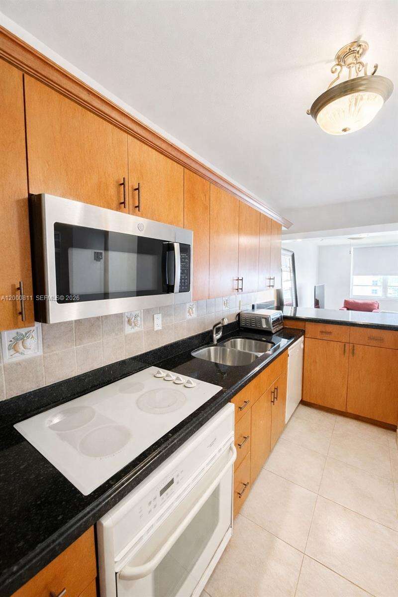 Decoplage Unit #1405 | Picture 10