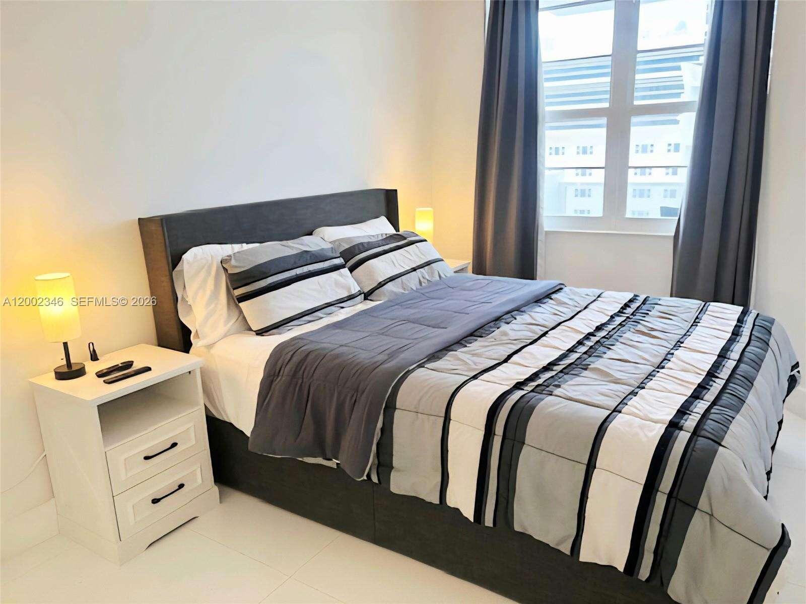 Decoplage Unit #927 | Picture 11