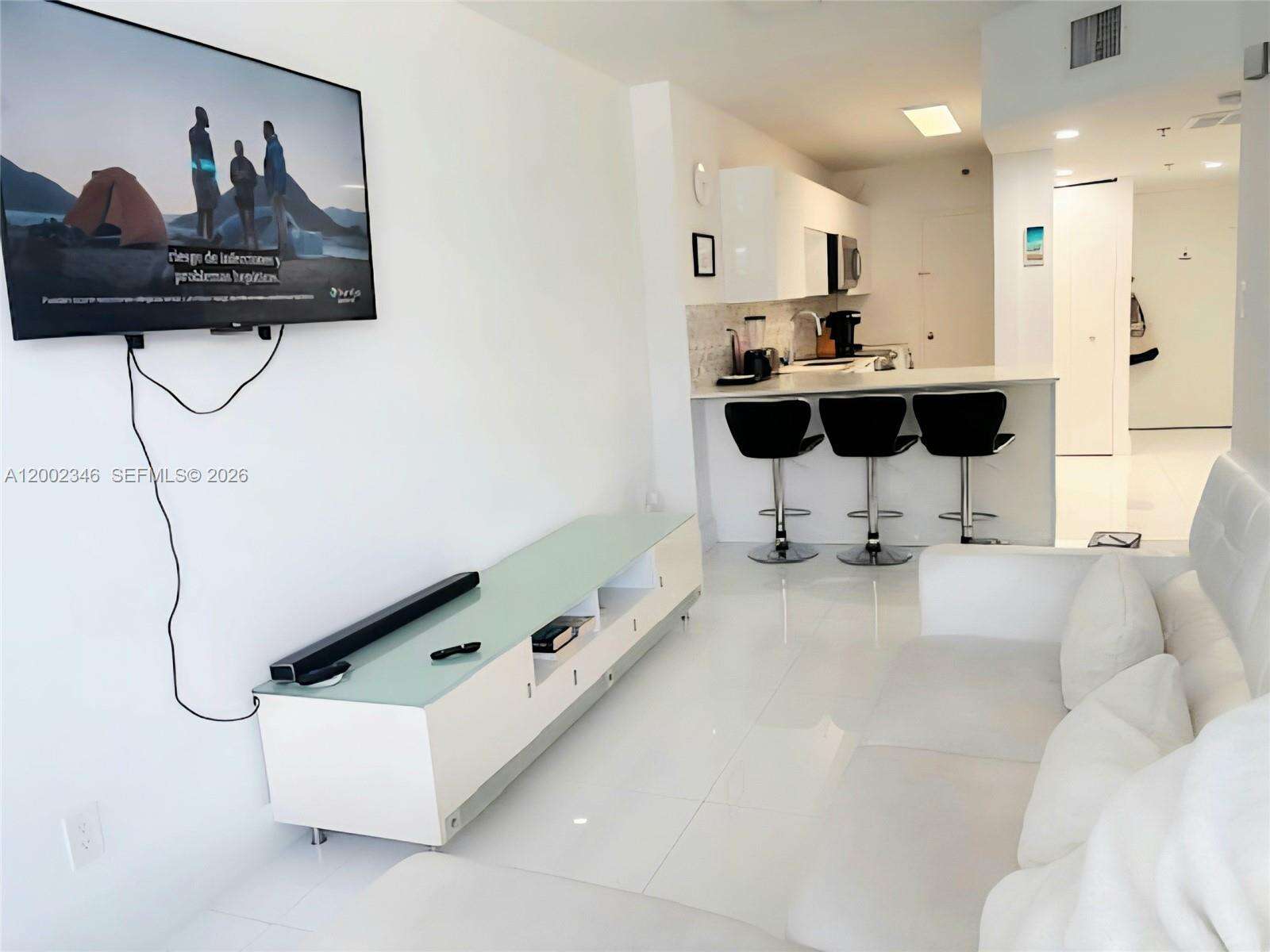 Decoplage Unit #927 | Picture 3