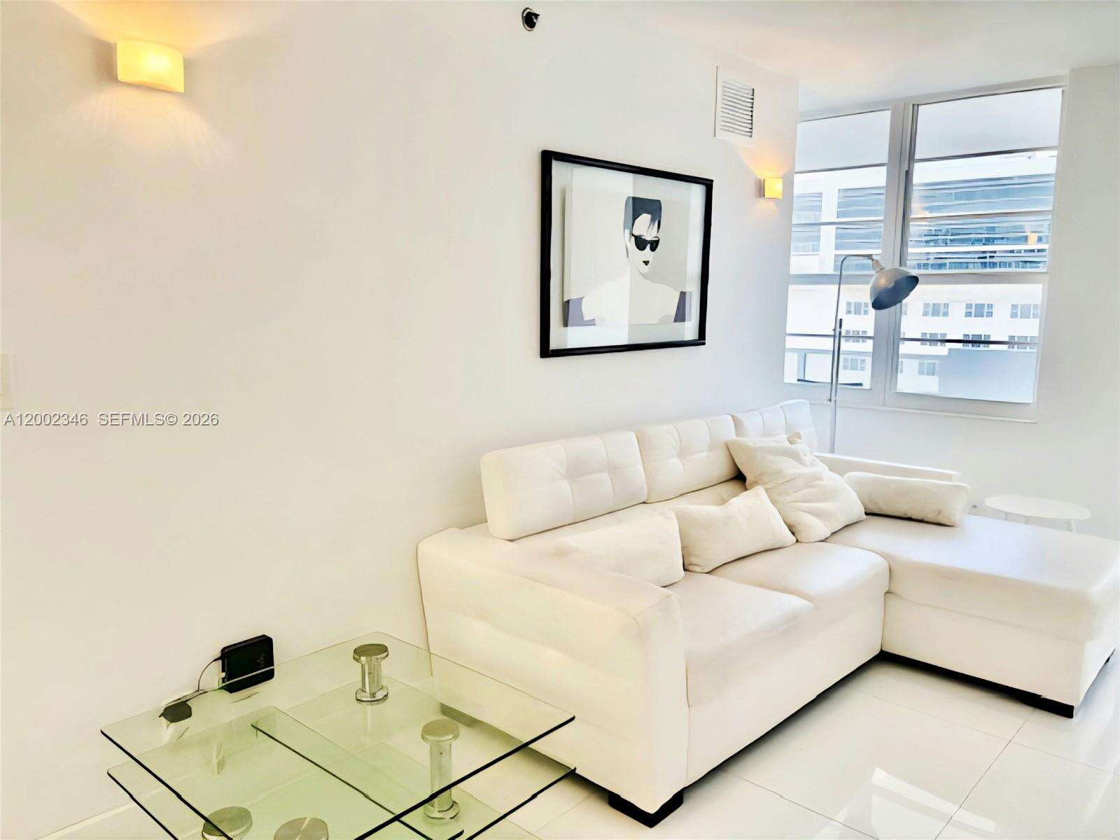 Decoplage Unit #927 | Picture 4