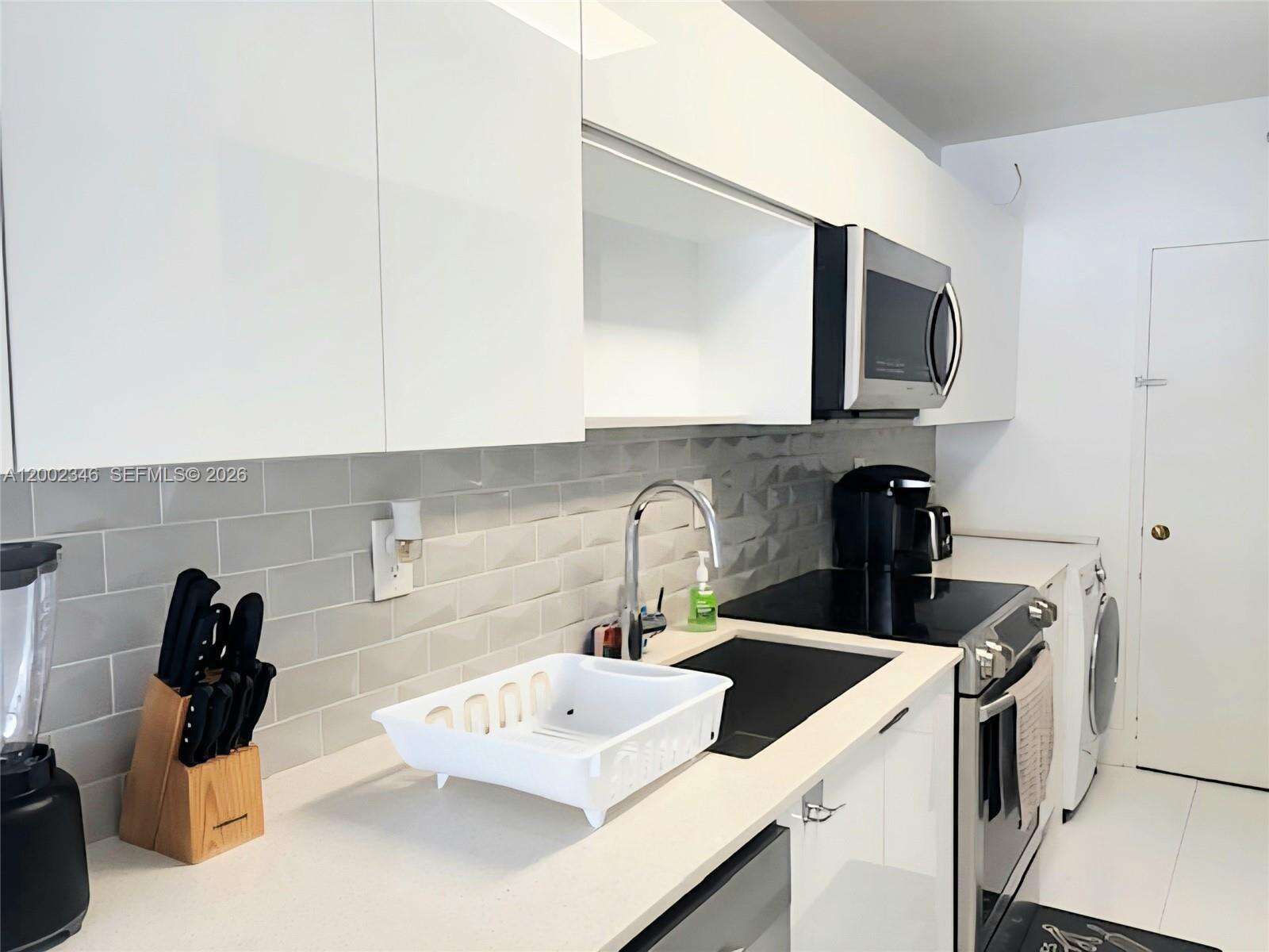 Decoplage Unit #927 | Picture 8