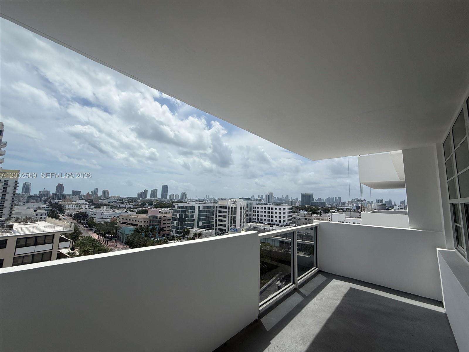 Decoplage Unit #1209 | Picture 1