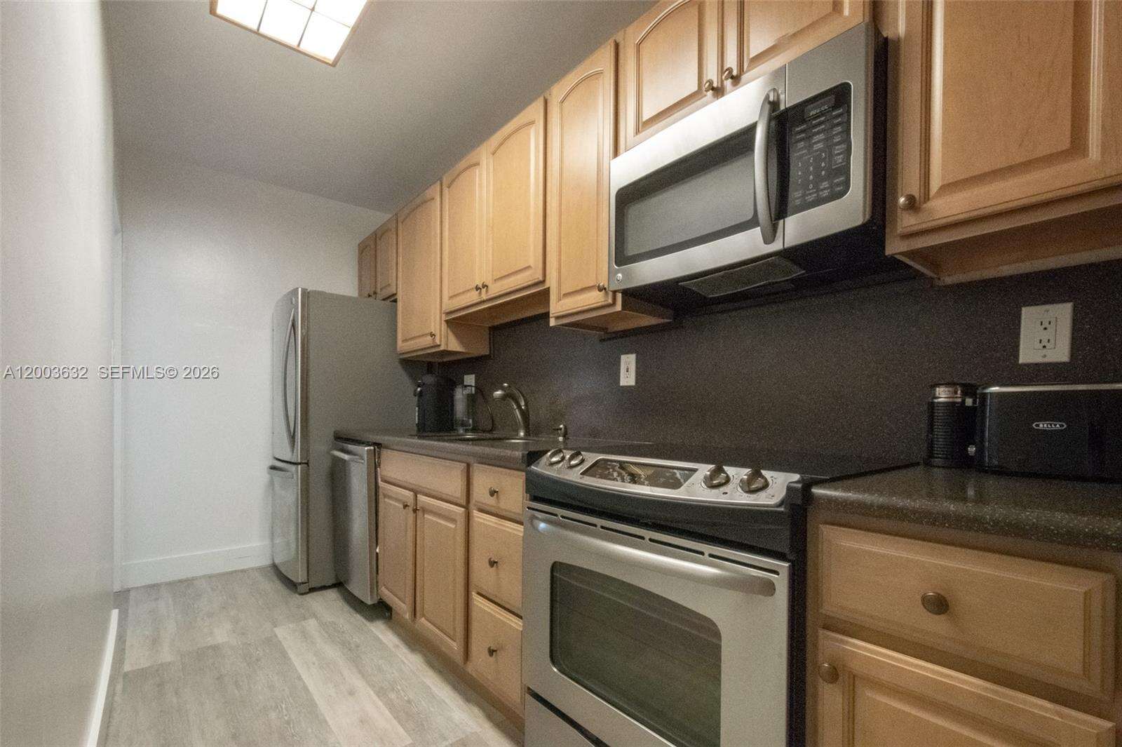 Decoplage Unit #439 | Picture 11