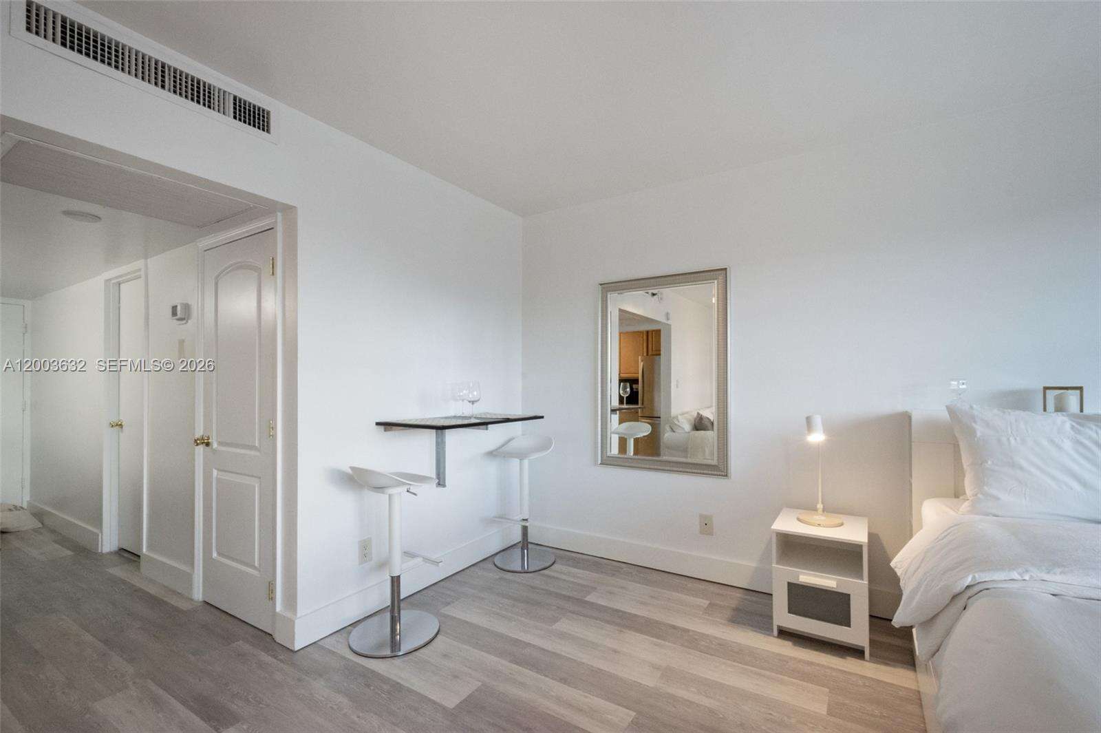 Decoplage Unit #439 | Picture 14