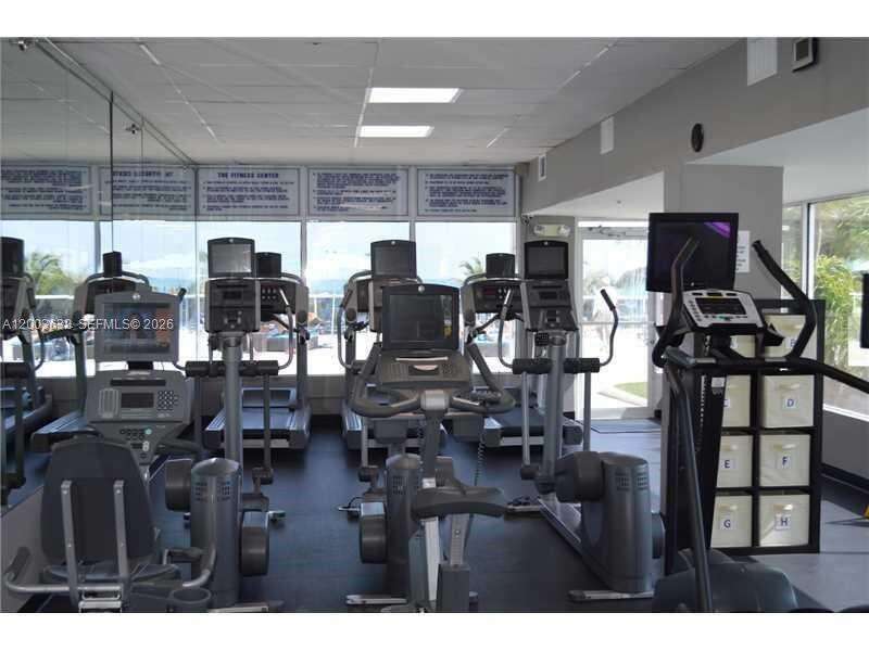 Decoplage Unit #439 | Picture 16