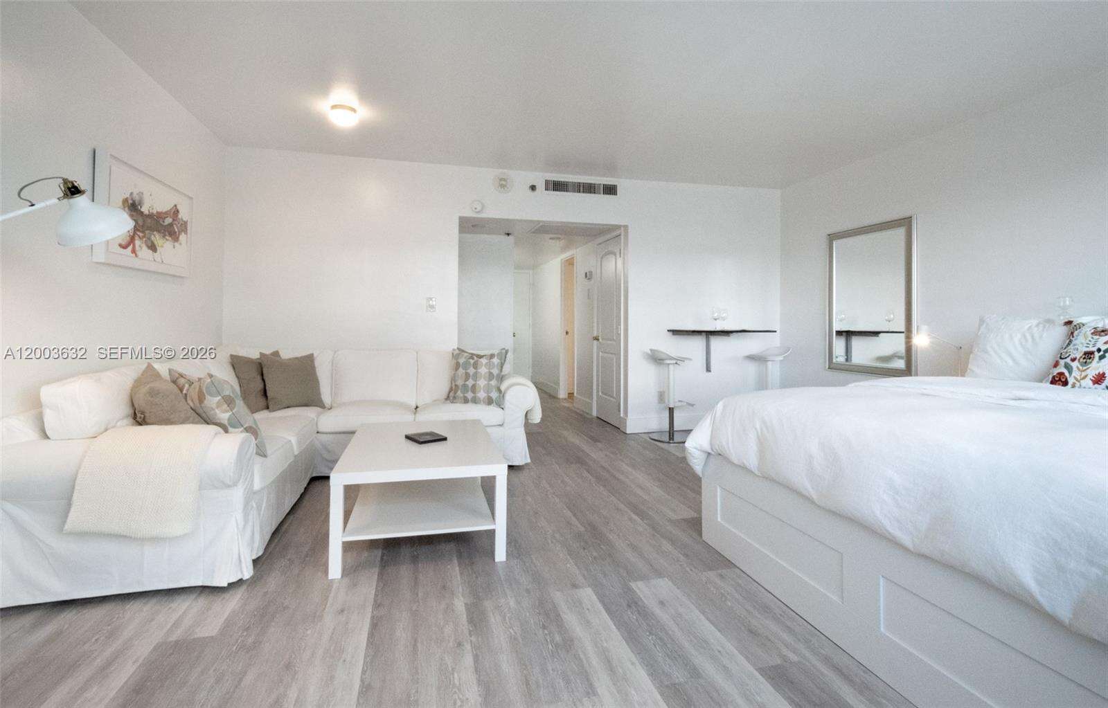 Decoplage Unit #439 | Picture 7