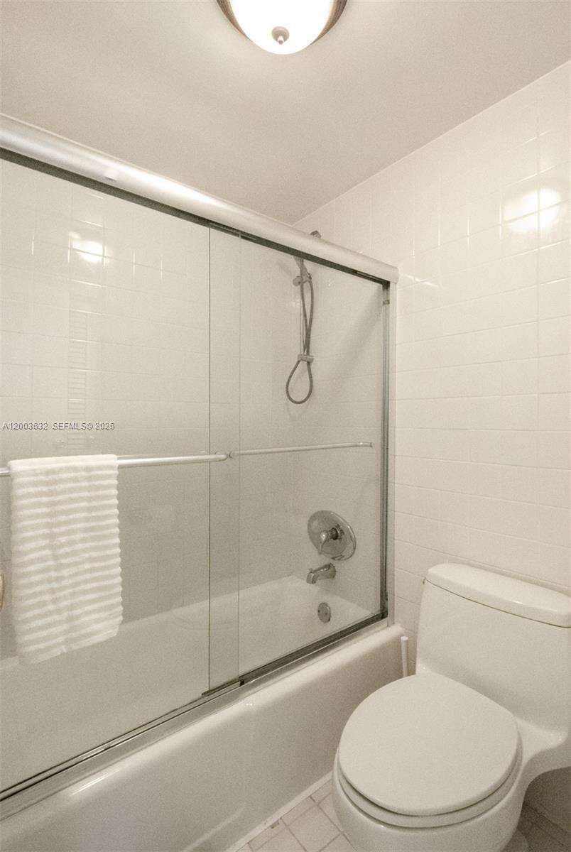 Decoplage Unit #439 | Picture 8