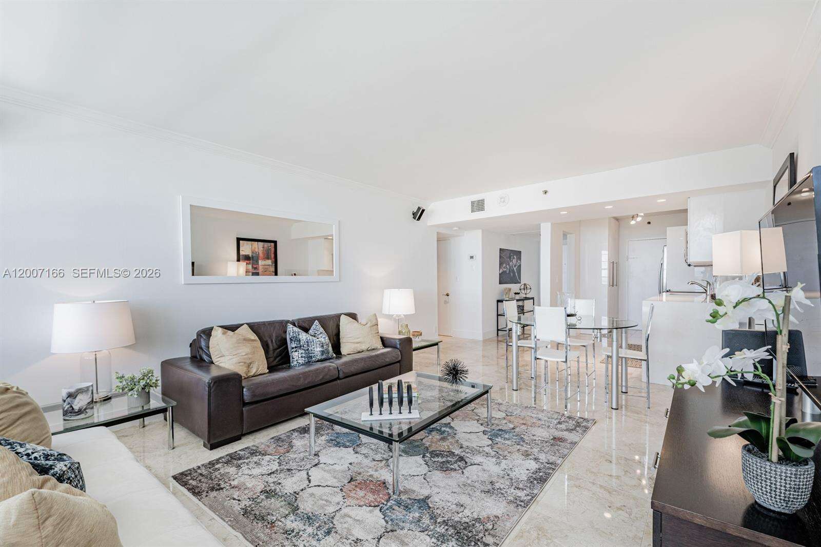 Decoplage Unit #944 | Picture 12