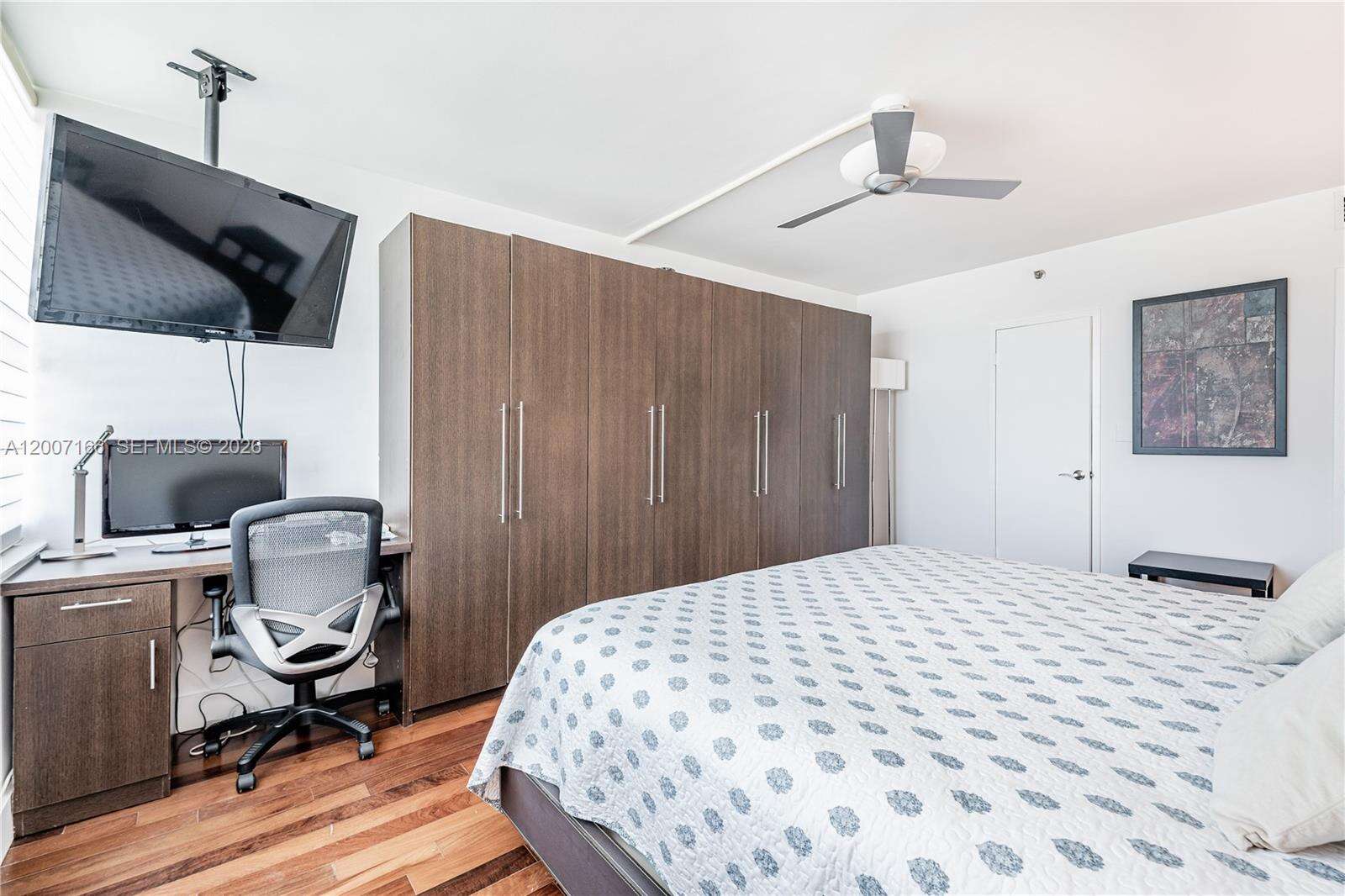 Decoplage Unit #944 | Picture 14