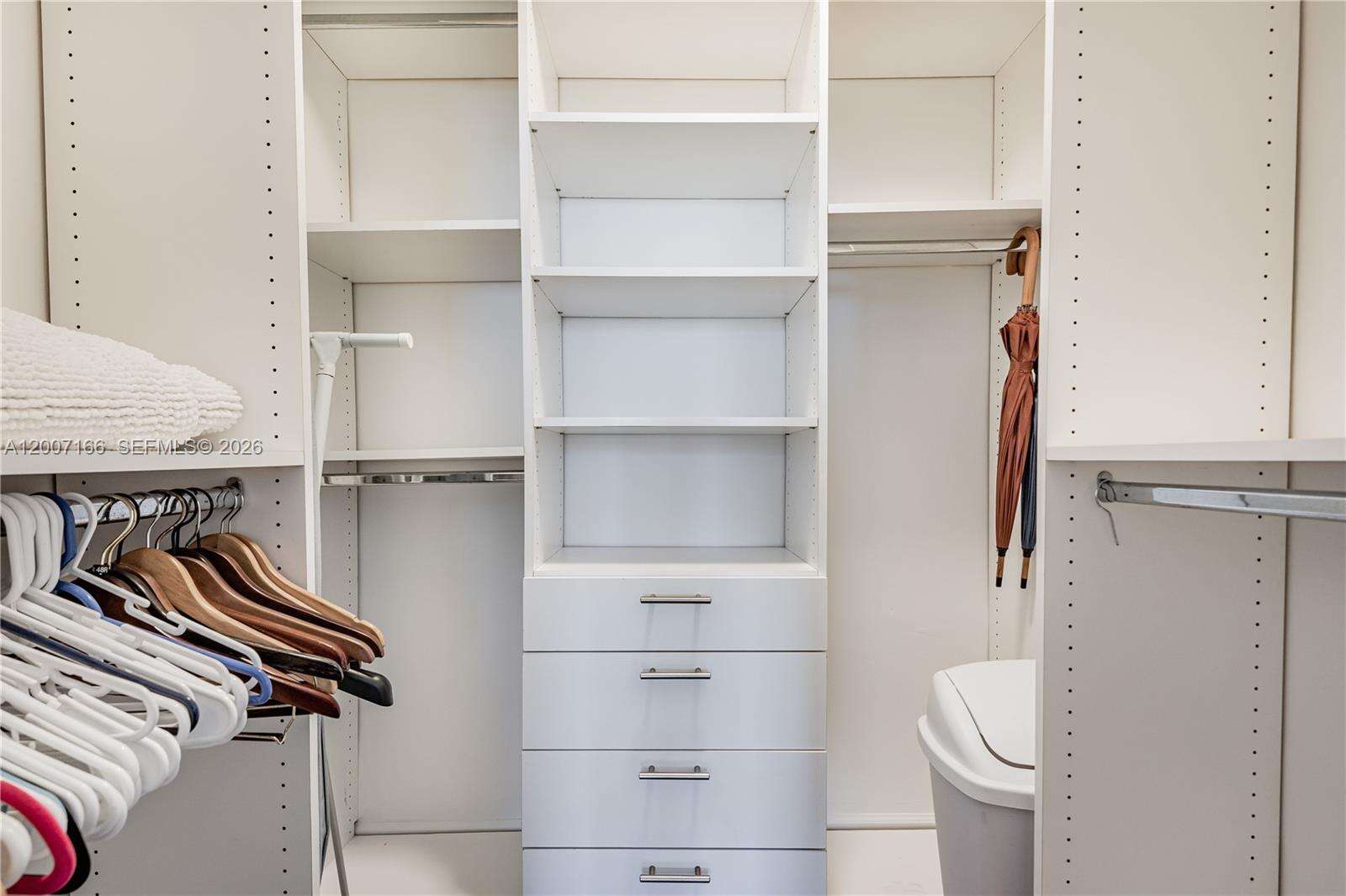 Decoplage Unit #944 | Picture 20