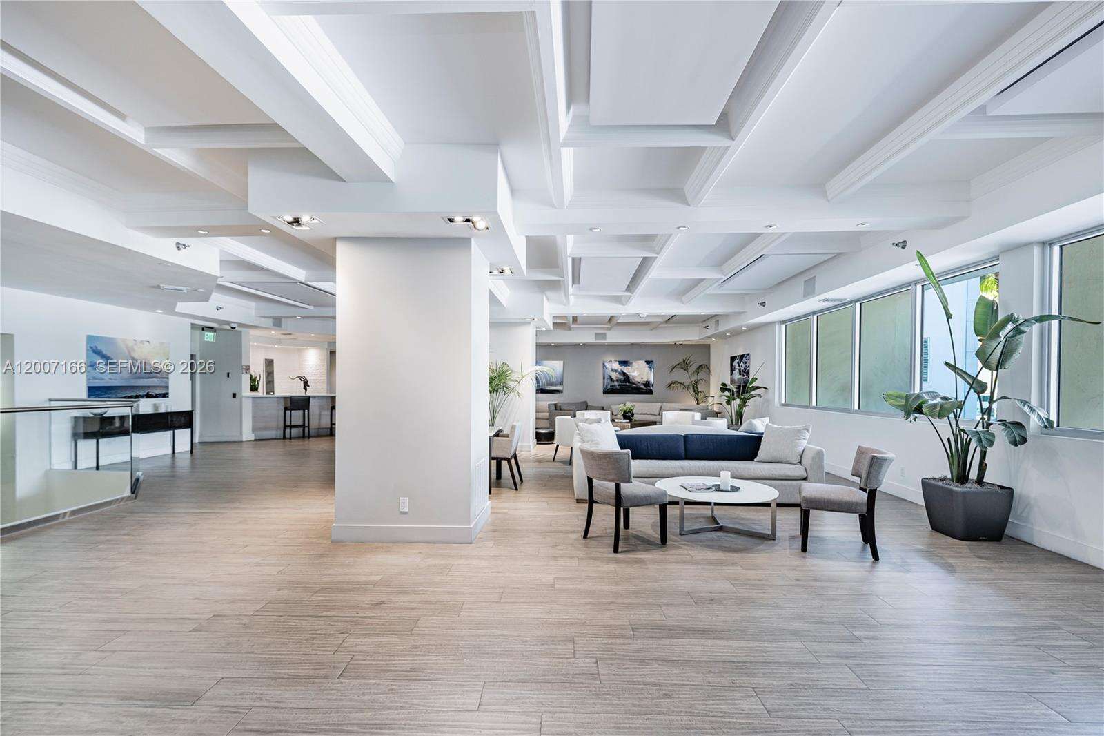 Decoplage Unit #944 | Picture 27