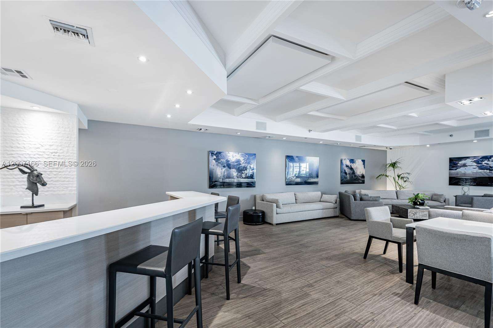 Decoplage Unit #944 | Picture 28